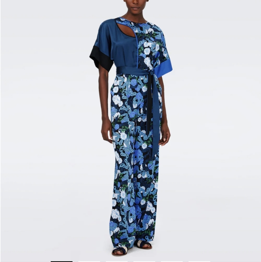 DVF Jumpsuit - Picture 6 of 8